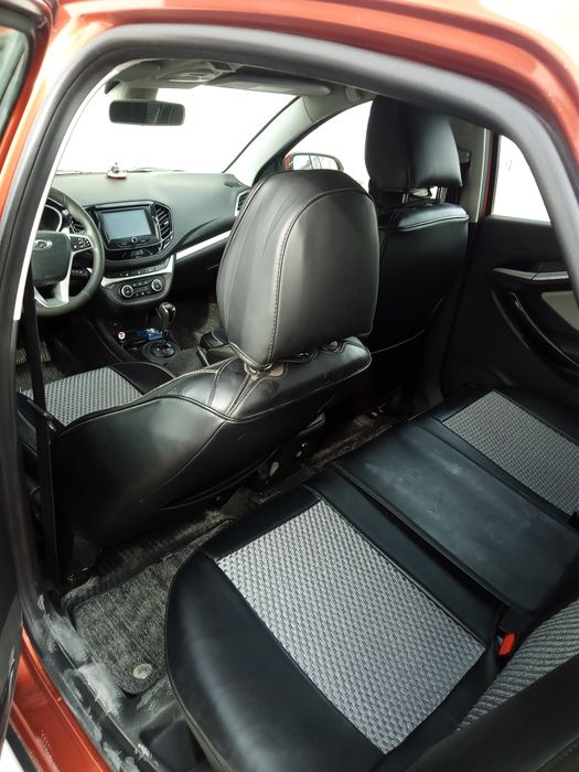 Лада Веста кросс