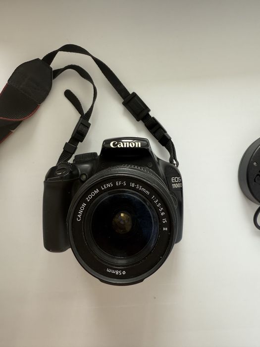 Canon eos 1100D