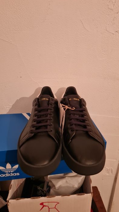 Vând Adidas Stan Smith
