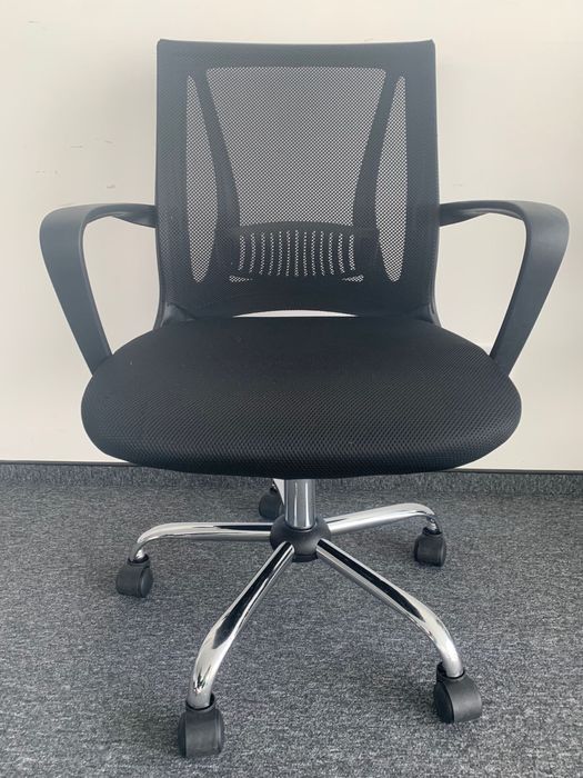 Офис стол - регулиращ се