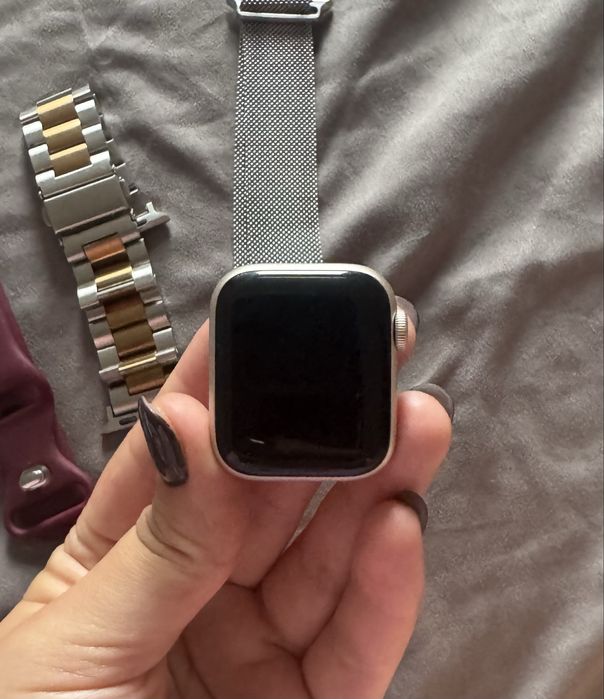 Apple Watch SE 11