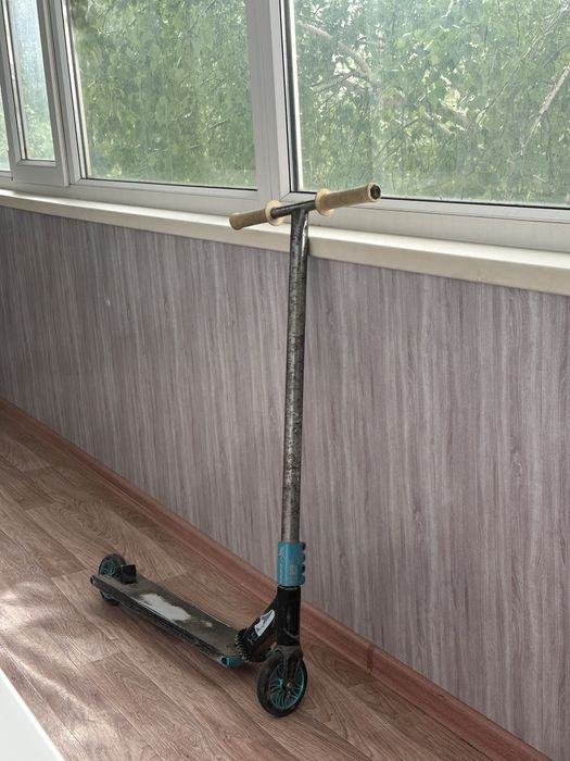 Продам трюковой самокат