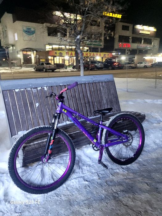 Erec m8 в идеале торг не большой