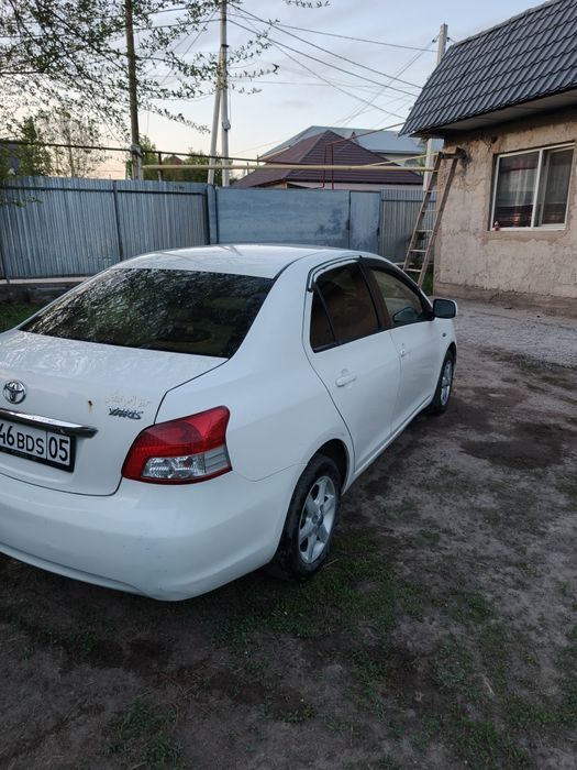 Продам Toyota Yaris