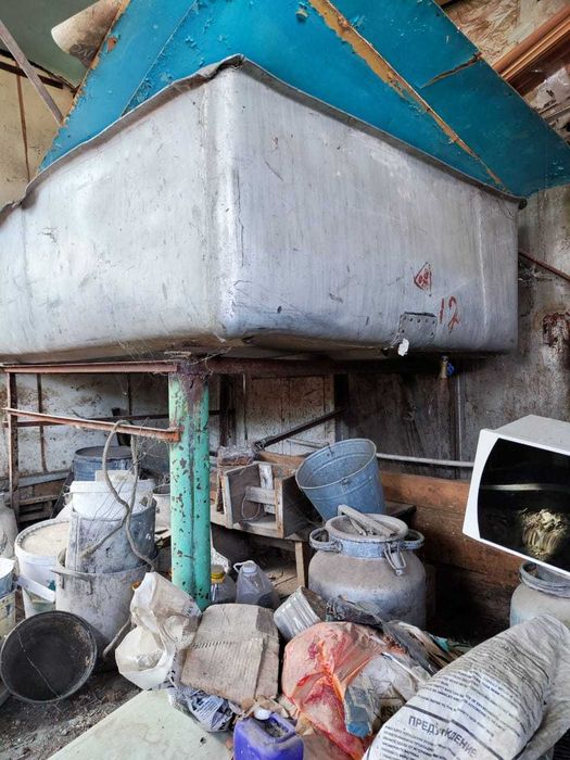 алюминиевую емкость (чан) продаю