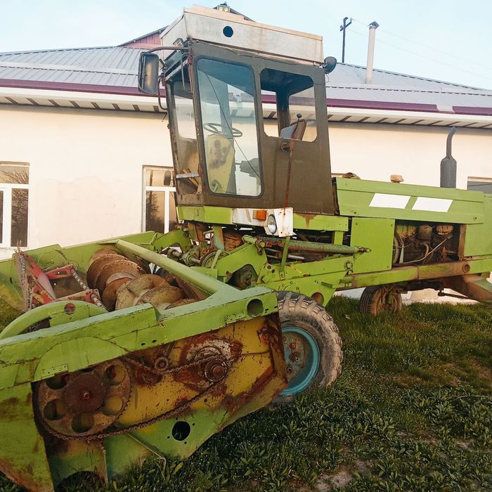 Beda uradigan traktor sotiladi.