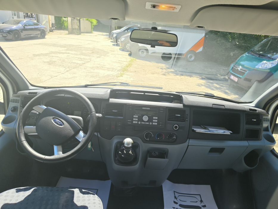 Ford Transit 6locuri 2009 2.2TDDI 116CP 6+1trepte viteze Trend-Line