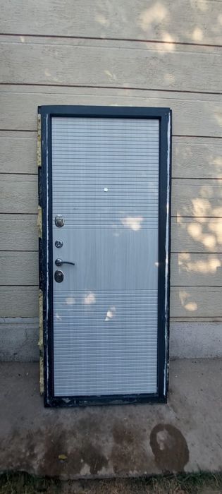 Срочно продам дверь
