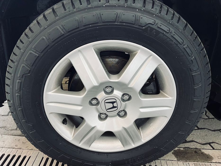 4 отлични гуми за ван, джип, кемпер Michelin Continental