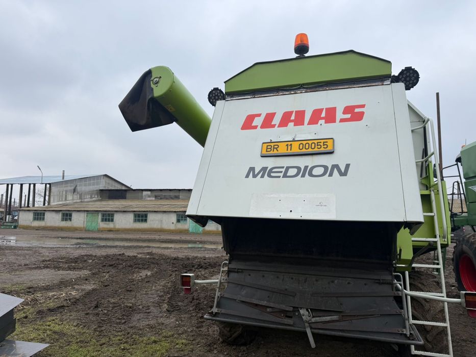 Combina Claas Medion