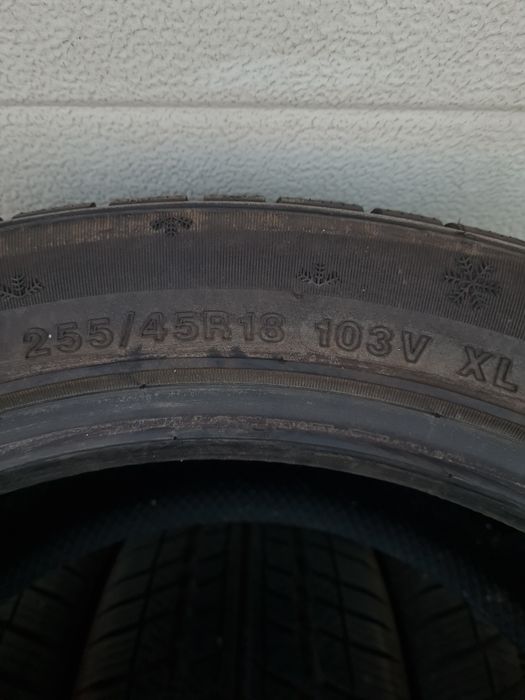 Зимни гуми 4 броя VANLI SnowGrip 255 45 R18