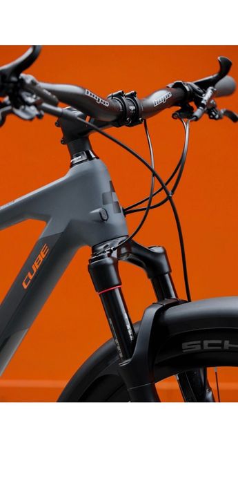 Cube Reaction Race C 62  Full Carbon MTB hardtail