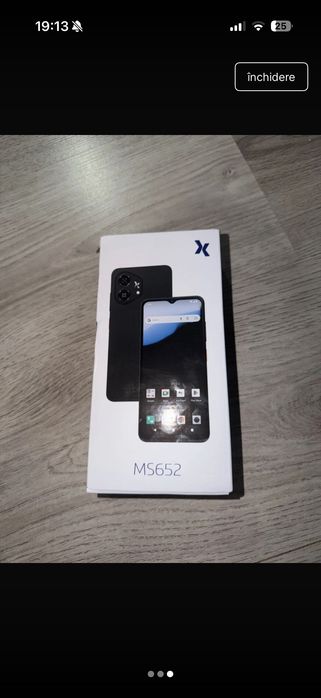 Telefon MaxCom MS652