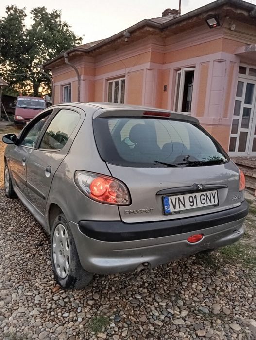 Peugeot 206 1.4 diesel 2500 lei