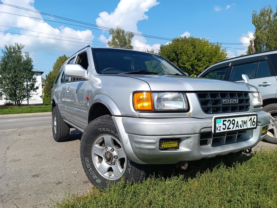 Продам Исузу Визард