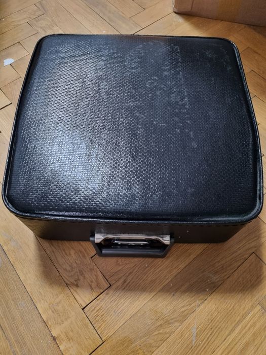 Пишеща машина продавам