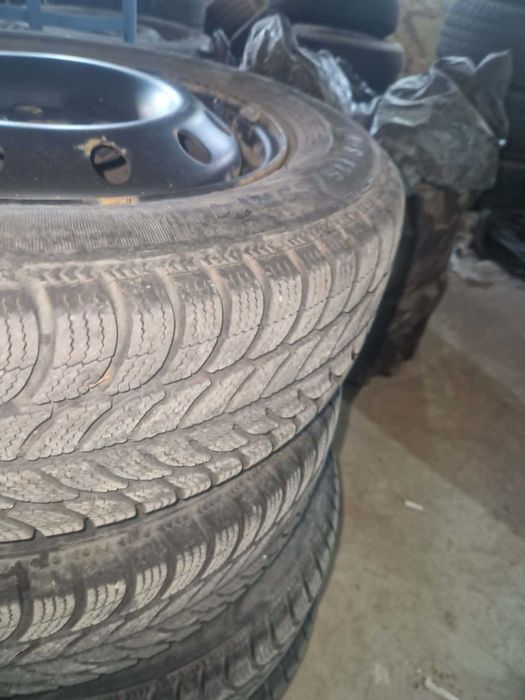Железни джанти 14", 4×65, със зимни гуми 175/95R14