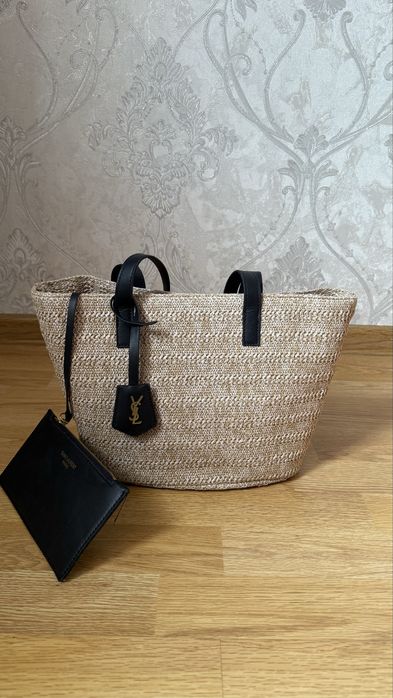 Пляжная сумка среднего размера