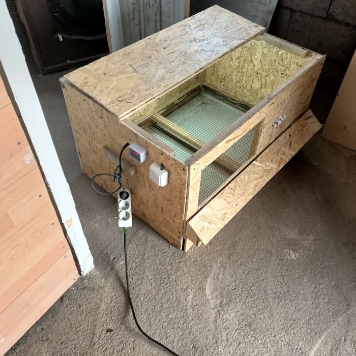 Брудер Прадам брудер