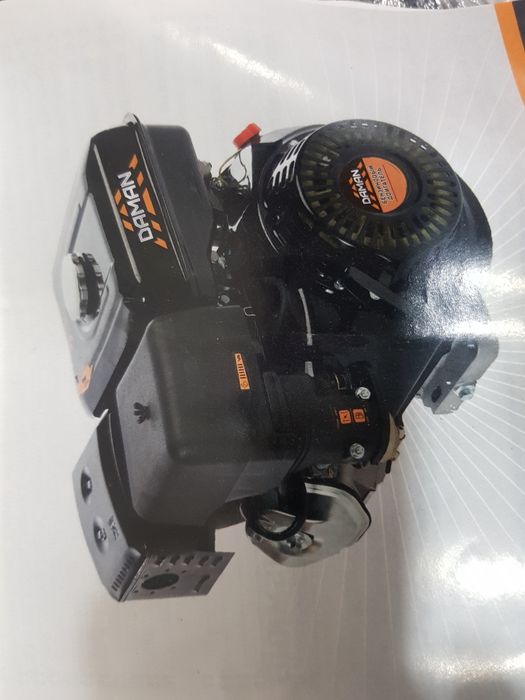 двигатель бензиновый