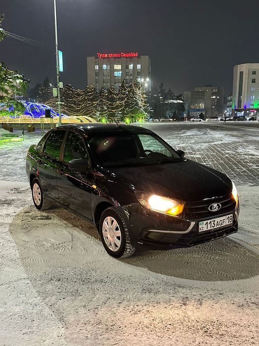 Продам Машину Гранта FL 2020 года