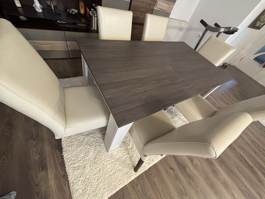 Vand masa exensibila cu 6 scaune