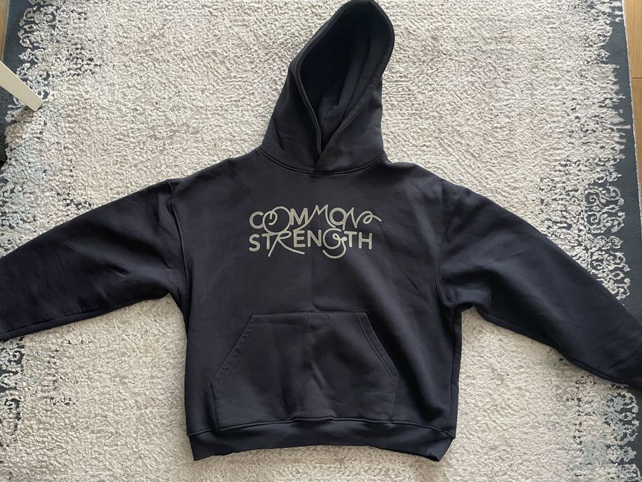 Худи Pull&Bear размер M