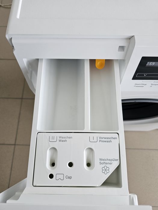 Пералня Míele W1