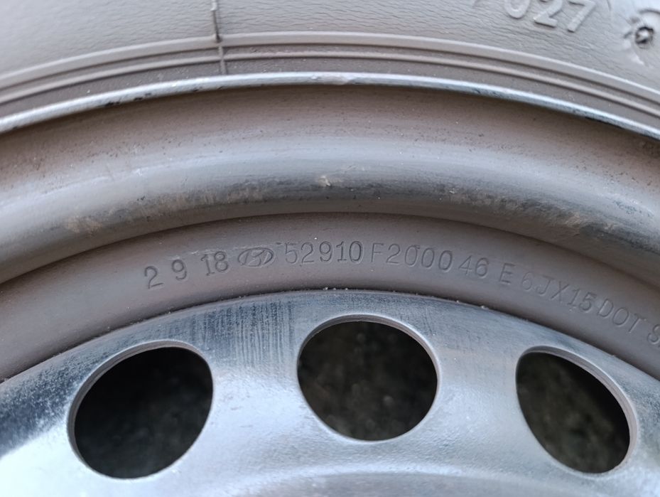 Джанти с гуми 195/65/15  междублоковото 5х114.3