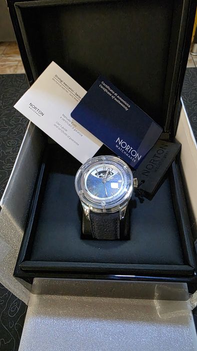 Ceas Norton Saphirus Nebula editie limitata la doar 2 exemplare