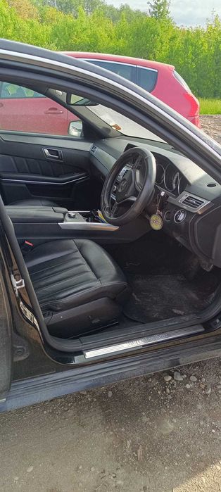 Dezmembrez Mercedes E Class W212 E220 cdi 2014