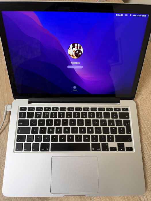 Apple MacBook Pro A1502 Stocare 128Gb, RAM 8Gb