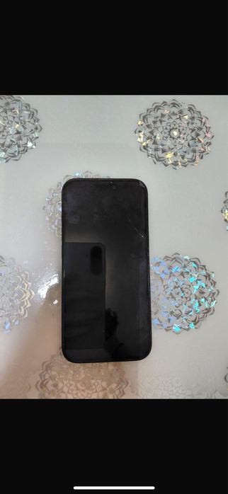 iPhone 15 128GB.