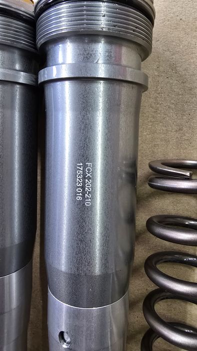 Öhlins TTX 22 Cartridge Kit за Kawasaki,Honda,Suzuki