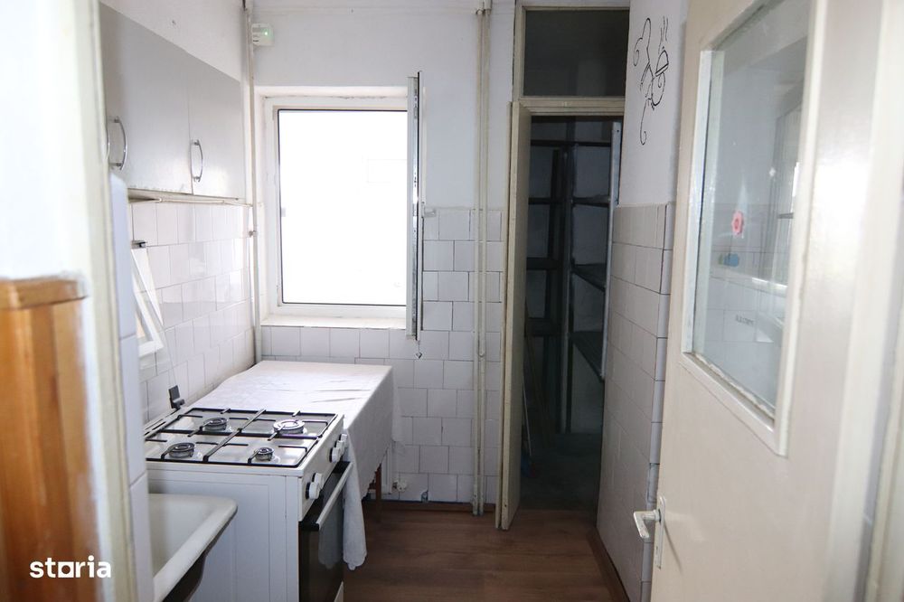 GARA-BILA,ap.1 camere,decomandat,mobilat si utilat,38m2,liber,et.6/10!