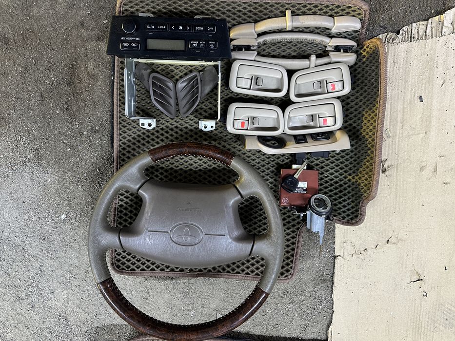 Салон на тойота виндом