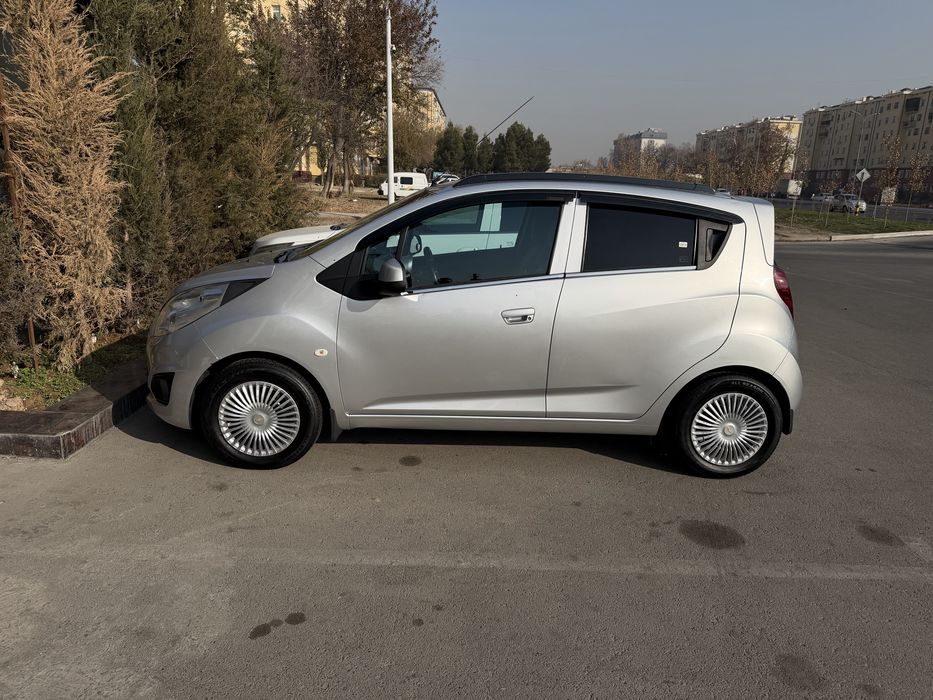 Spark sotiladi 1 qol moshina