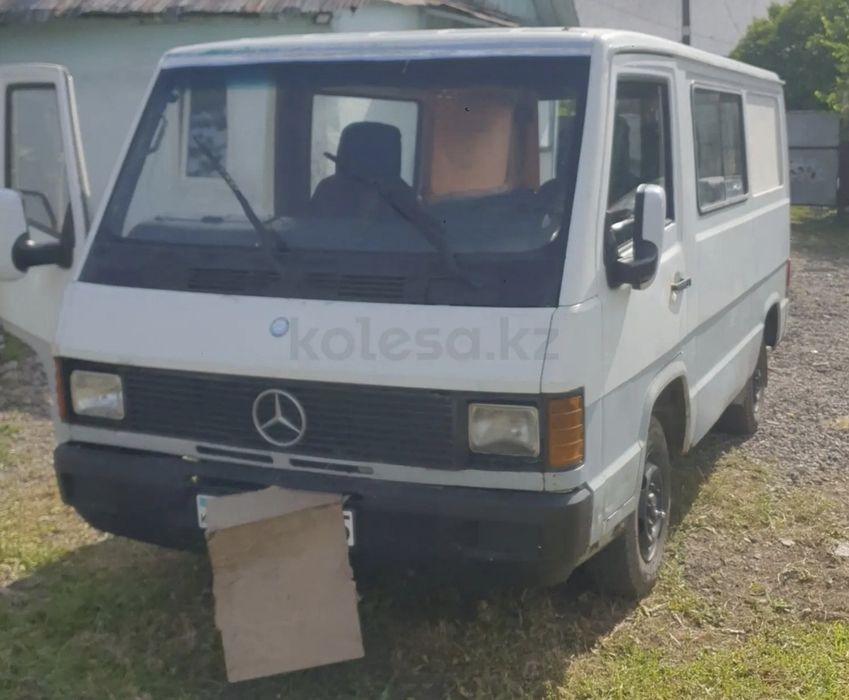 мерседес бусик категория B