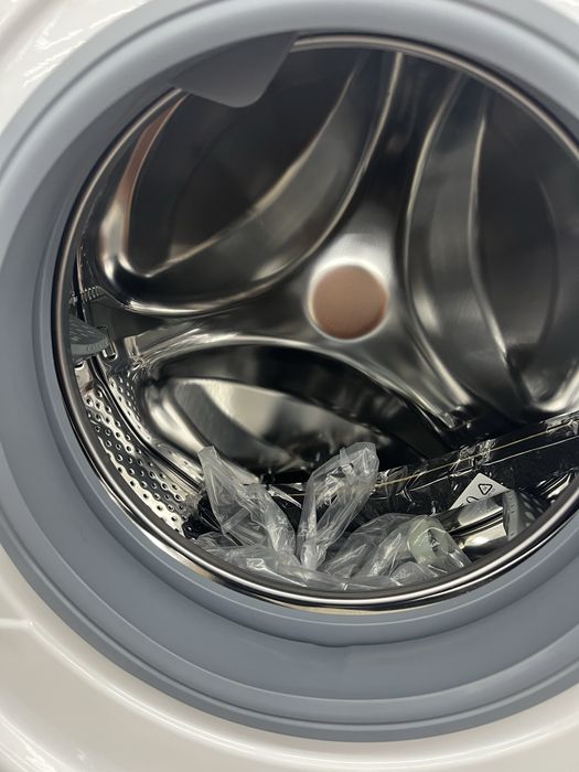 Стиралка новый Midea 6кг