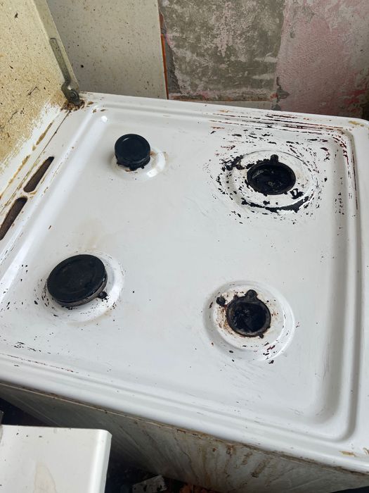 Aragaz zanussi 4 ochiuri + cuptor