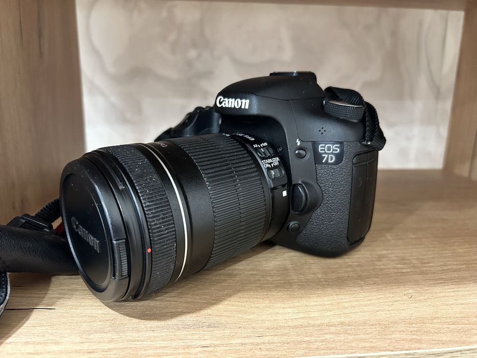 В идеальном состоянии canon 7D