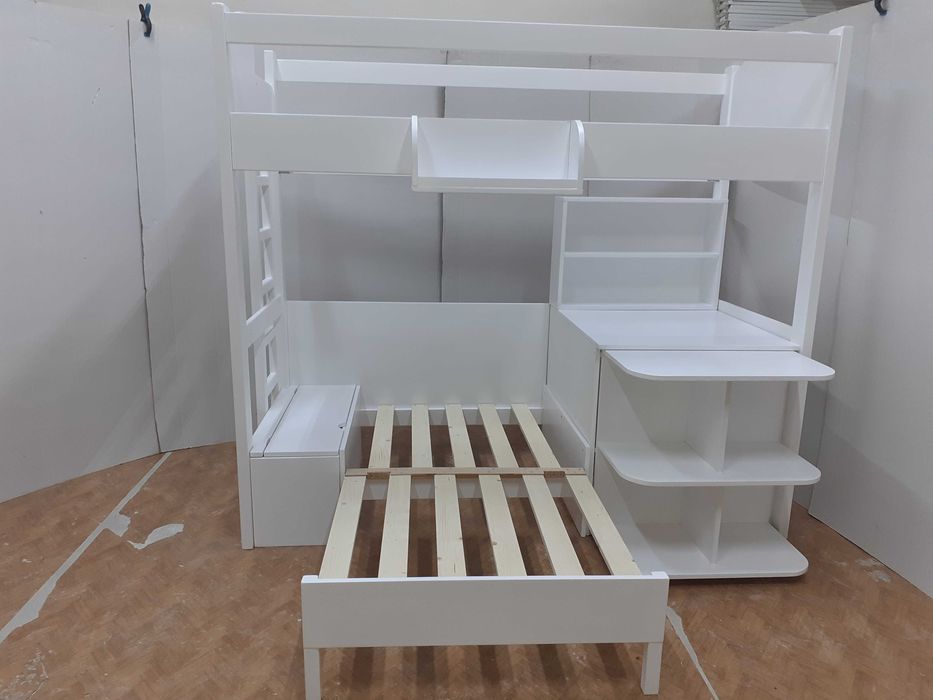 TRANSPORT GRATUIT.Pat etajat cu loc suplimentar si birou.cod 2451