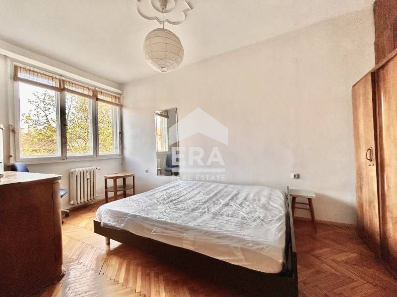 Двустаен апартамент под наем в кв. Яворов