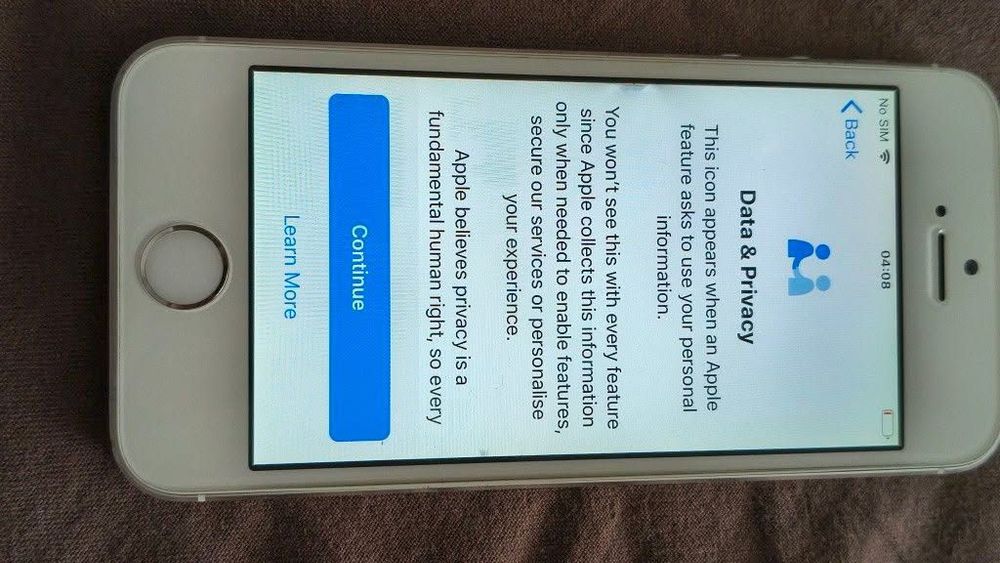 iPhone 5s (16GB) – Silver | Нова батерия (100%) | Работещ Touch ID