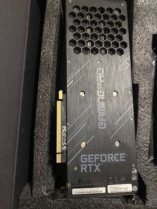 Продам 2 видео карты.