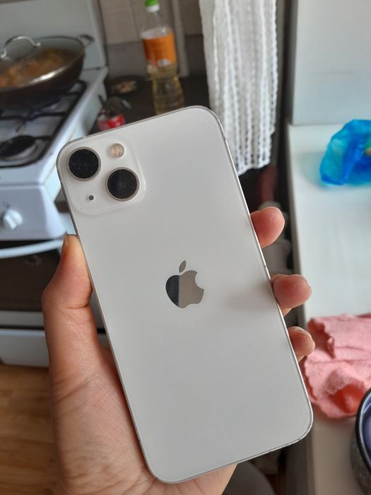 Айфон 13 128 гб отличном состоянии