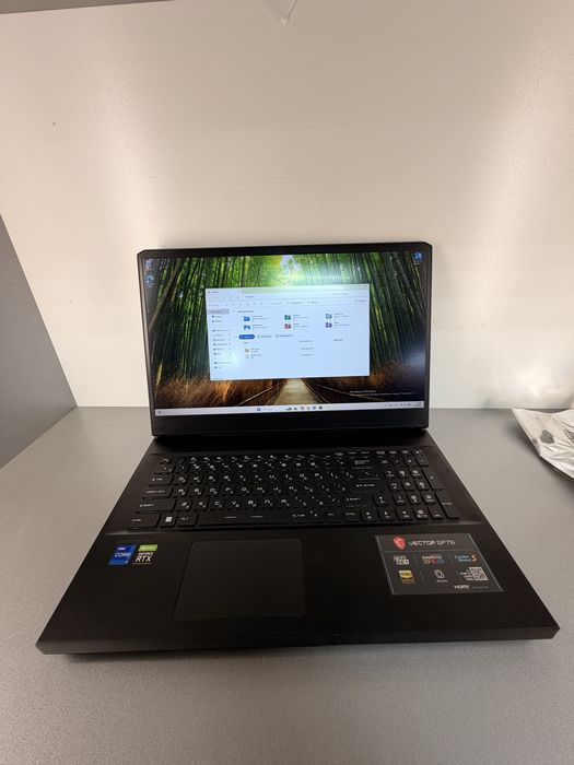 MSI Vector GP76 i7-12/16/rtx3070ti/512ссд