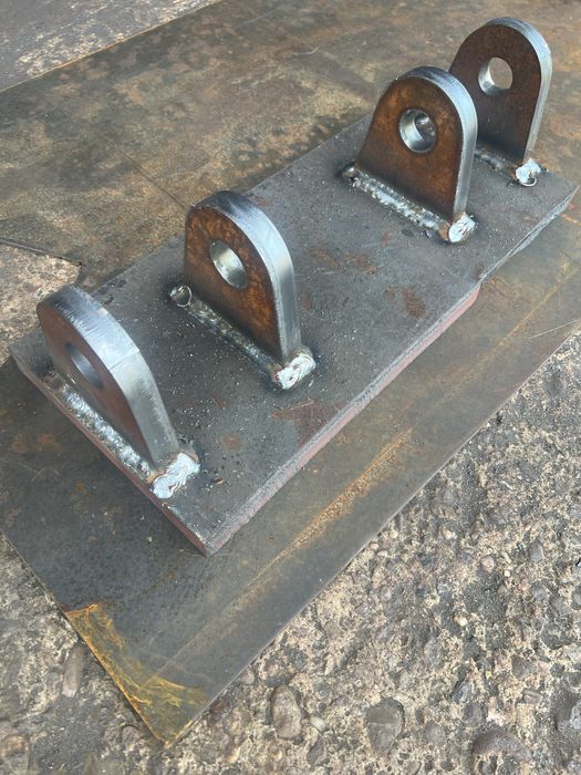 Executie/reparatie funduri si laterale malaxor cu table HARDOX 450/500