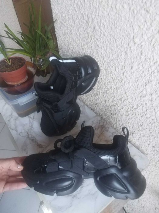 маратонки 41 номер