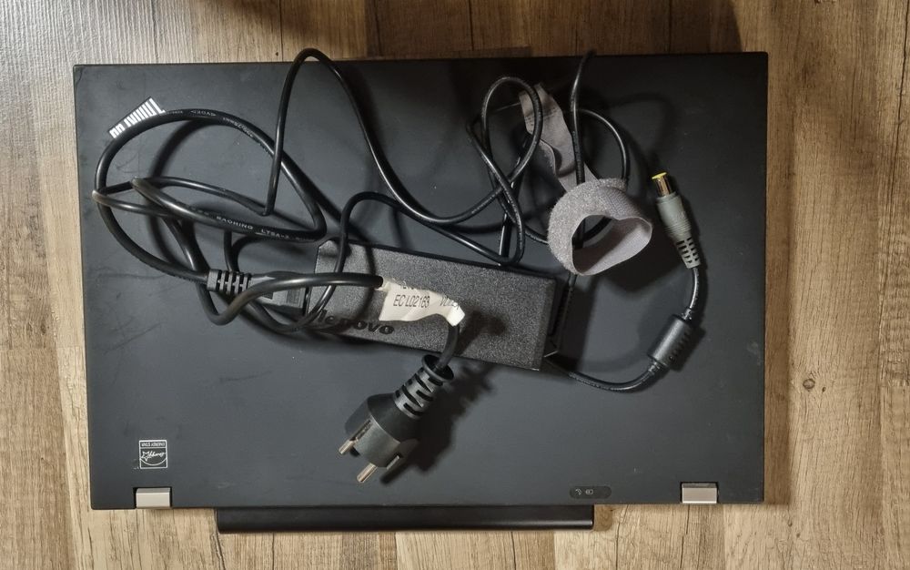 Lenovo TP00002A от серията ThinkPad T510